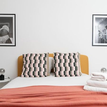 Two Bedroom Apartment By Buonomo Stays Short Lets & Serviced Accommodation In Balham With Balcony Londres Exterior foto